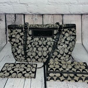 Vintage Y2K Coach Signature East West Gallery Tote W/ Two Matching Wallets Set